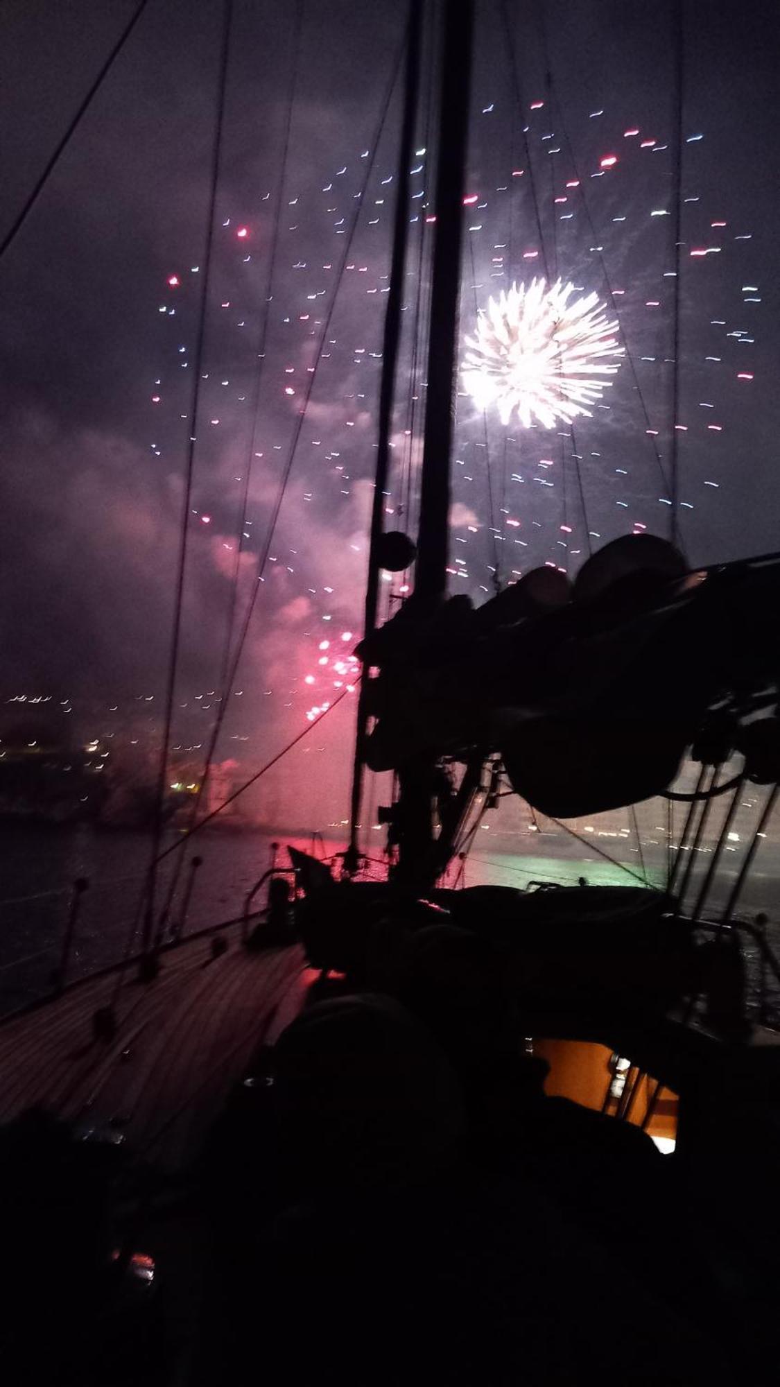 Sailing Delfina Botel Genoa
